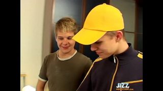 Robin Gets Splashed With Jizz