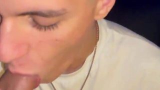 Grosse dose de jus pour ce minet ! mischievous twink & stephkiller , vidéo intégrale